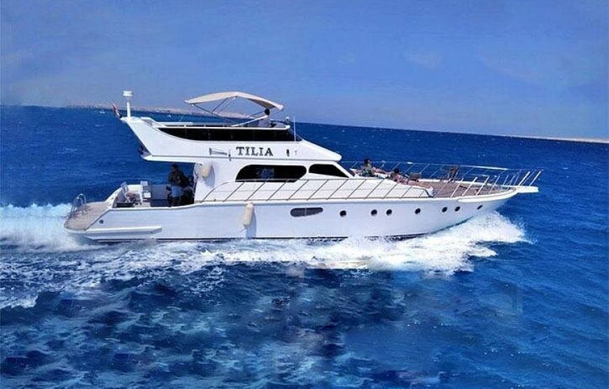 Journée snorkeling  en bateau privée